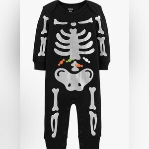 Carter’s Black Halloween 🎃 Skeleton Baby Onesie Size 24 M